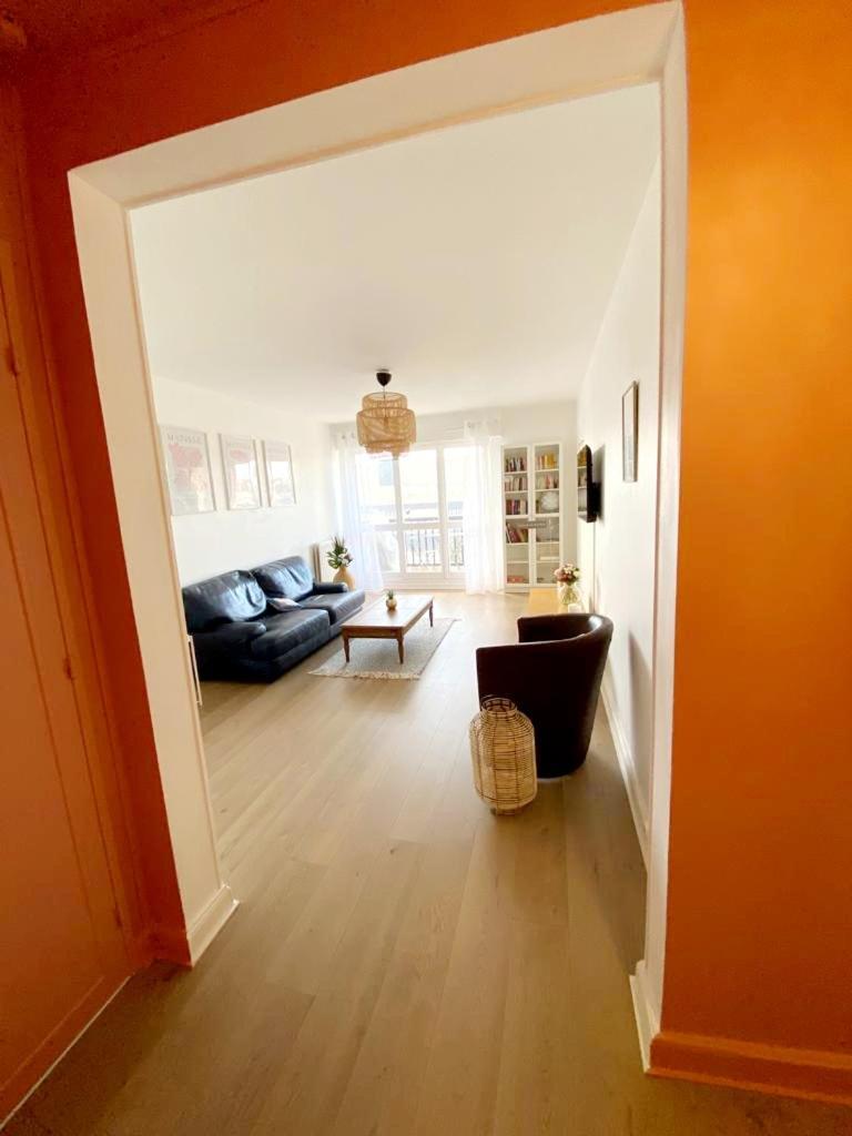 Апартаменты Le Cosy Avec Piscine, Balcon Et Parking Трувиль-сюр-Мер Экстерьер фото